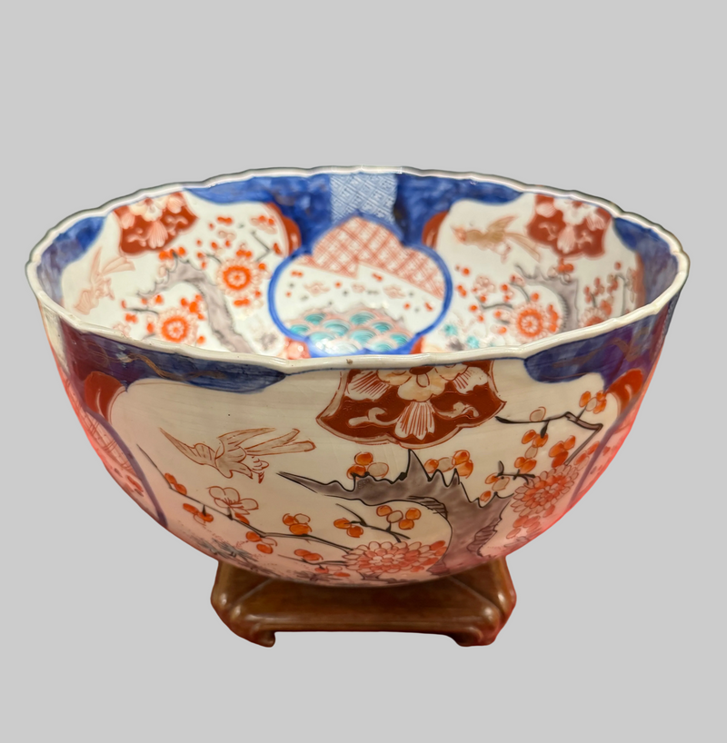 Japanese Imari Center Bowl on Stand
