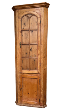 Late 18th Century Welsh Corner Cupboard