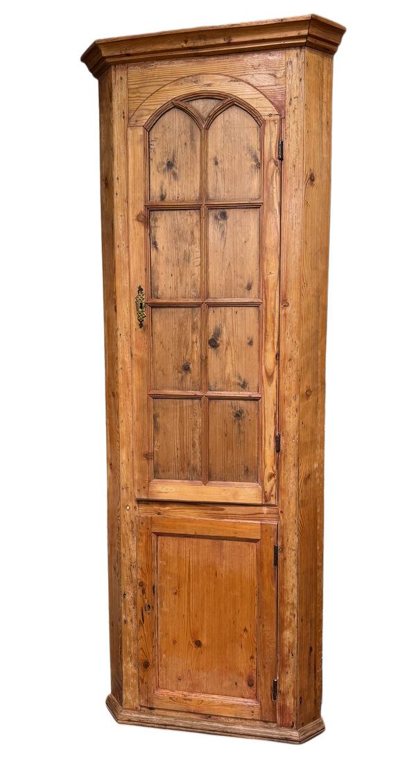 Late 18th Century Welsh Corner Cupboard