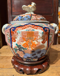 19th Century Japanese Imari Decagonal Lidded Jar