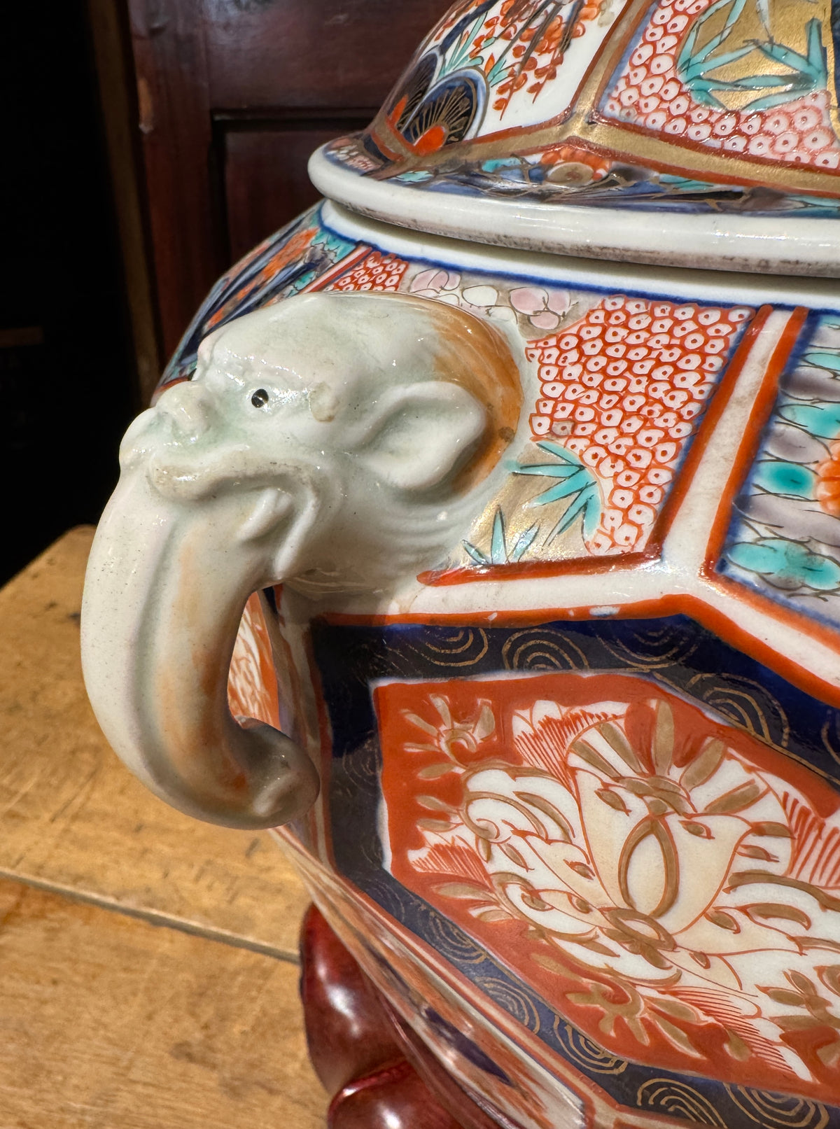 19th Century Japanese Imari Decagonal Lidded Jar
