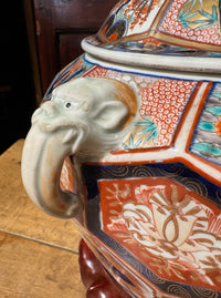 19th Century Japanese Imari Decagonal Lidded Jar