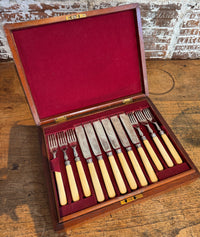 Late Victorian English Fish Set