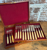 Late Victorian English Fish Set