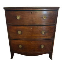 Early 19th Century Georgian Mahogany Bowfront Chest