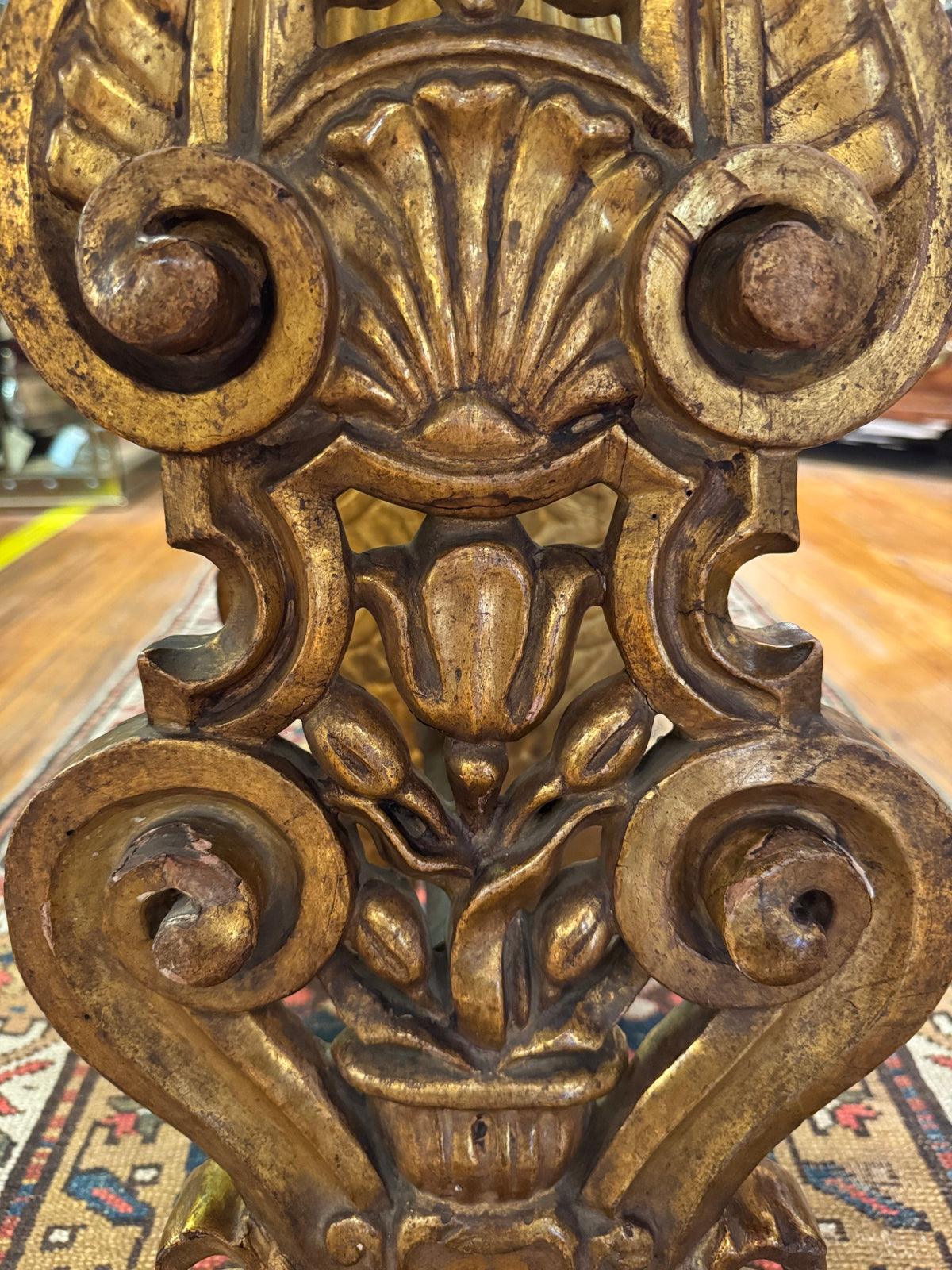 16th Century Italian Giltwood Pedestal