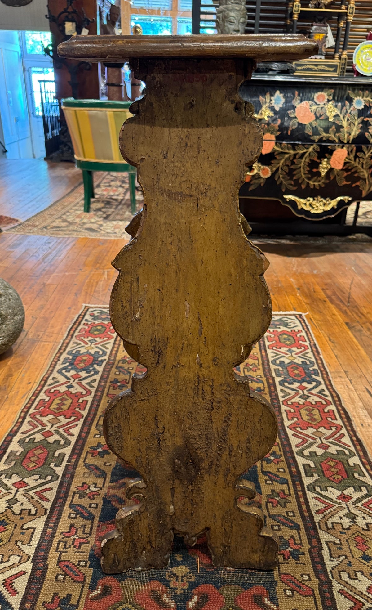 16th Century Italian Giltwood Pedestal