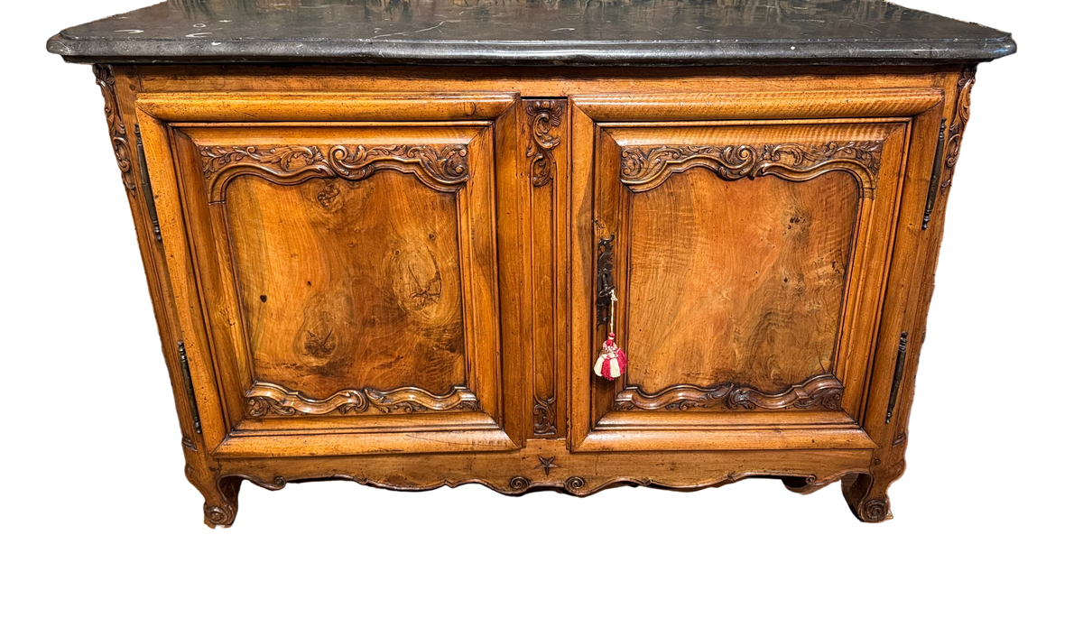 Mid 18th Century Louis XV Buffet a Gibier