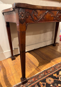 Fine George III Neoclassical Mahogany Serving Table