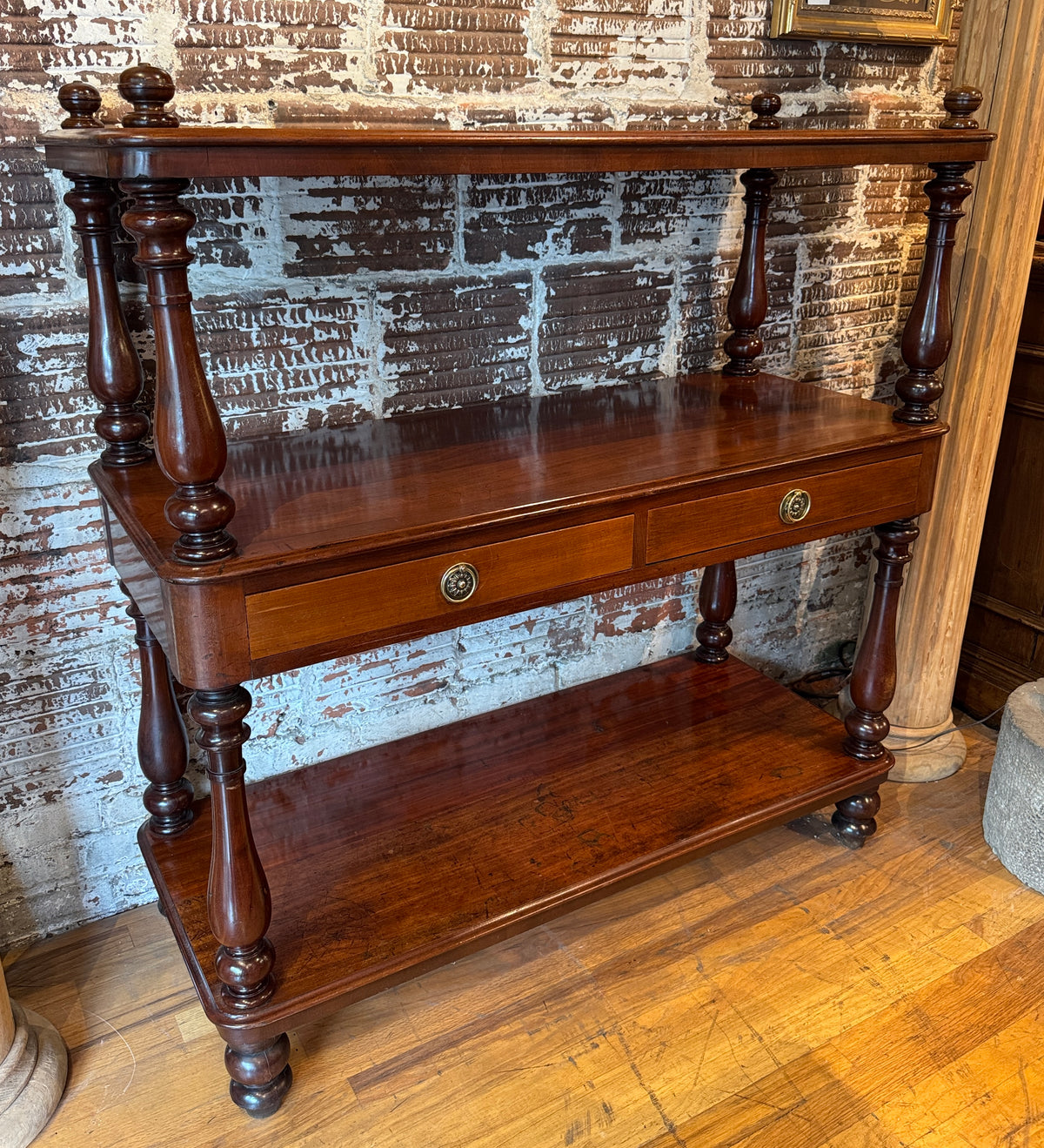 Late 19th Century Edwardian Mahogany 3 Tier Etagere