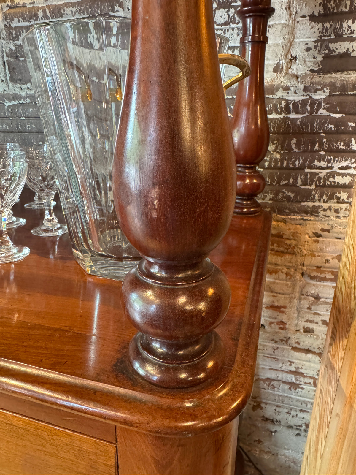 Late 19th Century Edwardian Mahogany 3 Tier Etagere