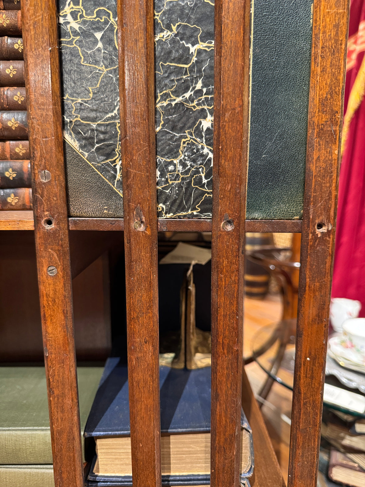 Late 19th Century English Revolving Mahogany Bookcase