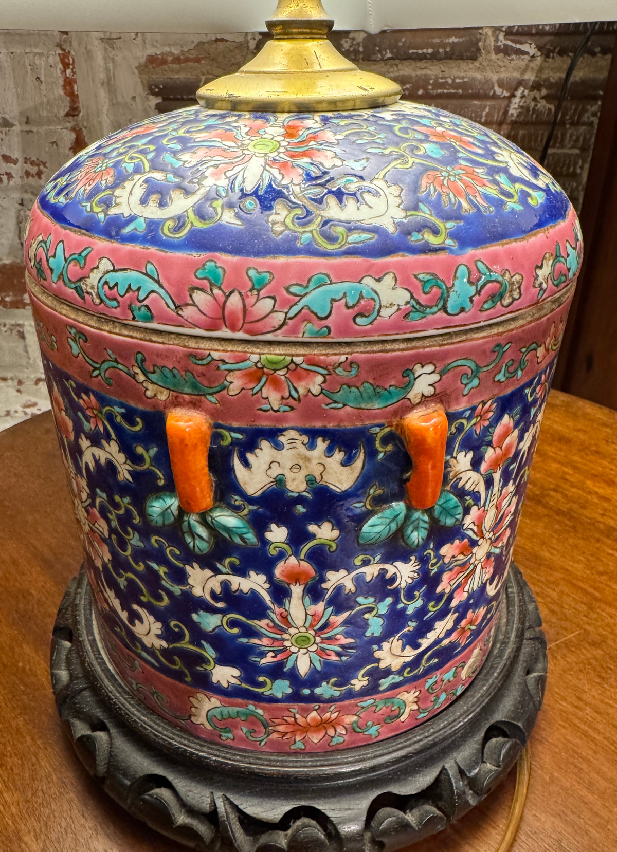 Chinese Lidded Jar Converted To a Lamp, 20th Century